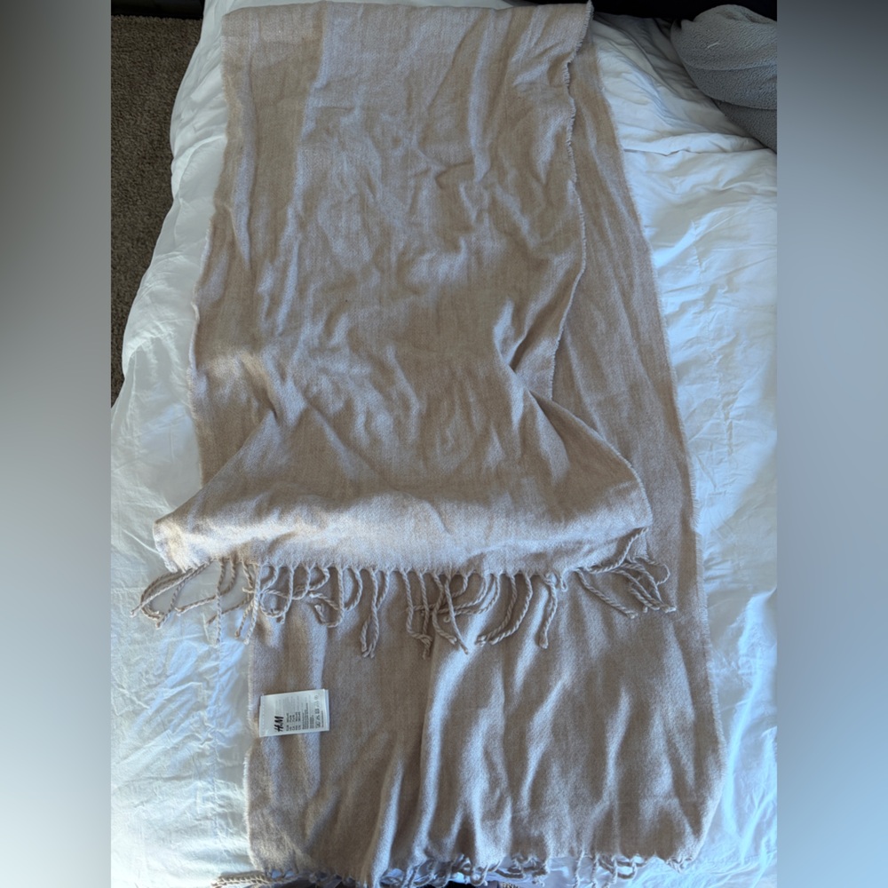 H&M scarf